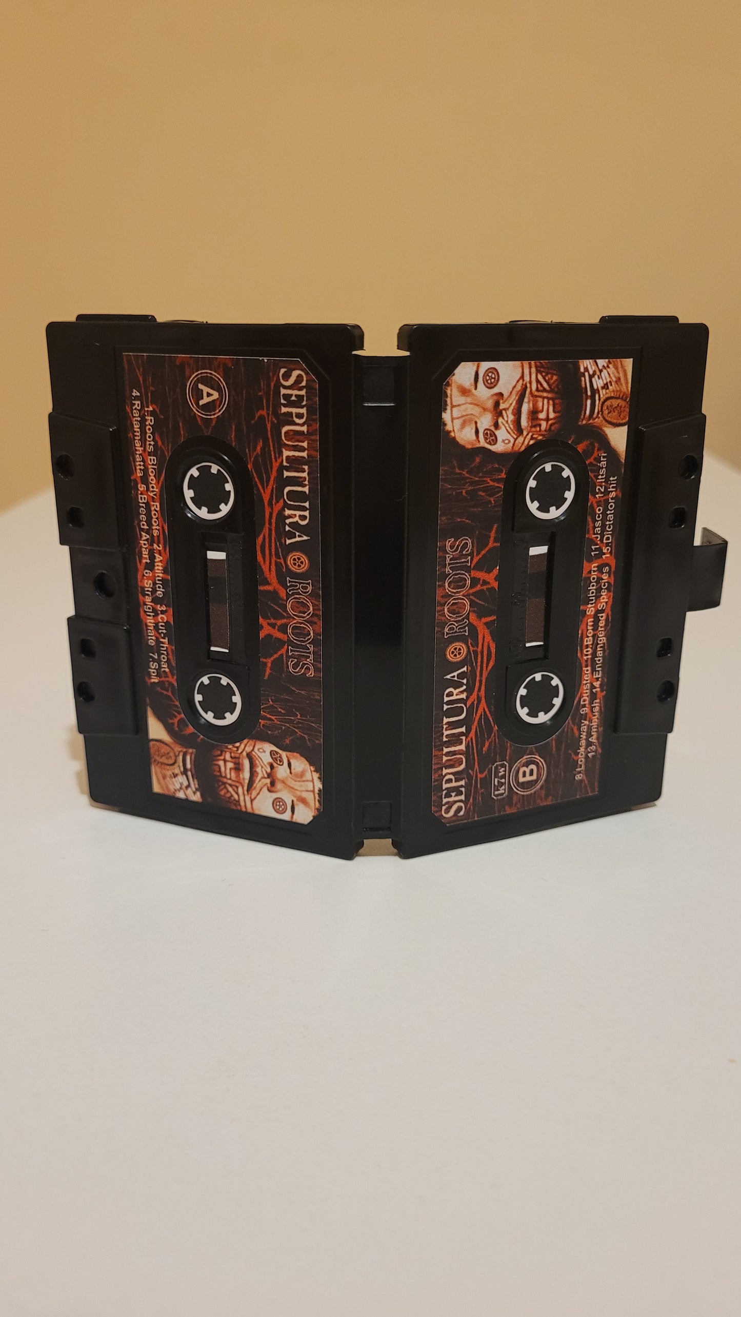 Carteira Sepultura (Roots) - Mr. Bacon Store