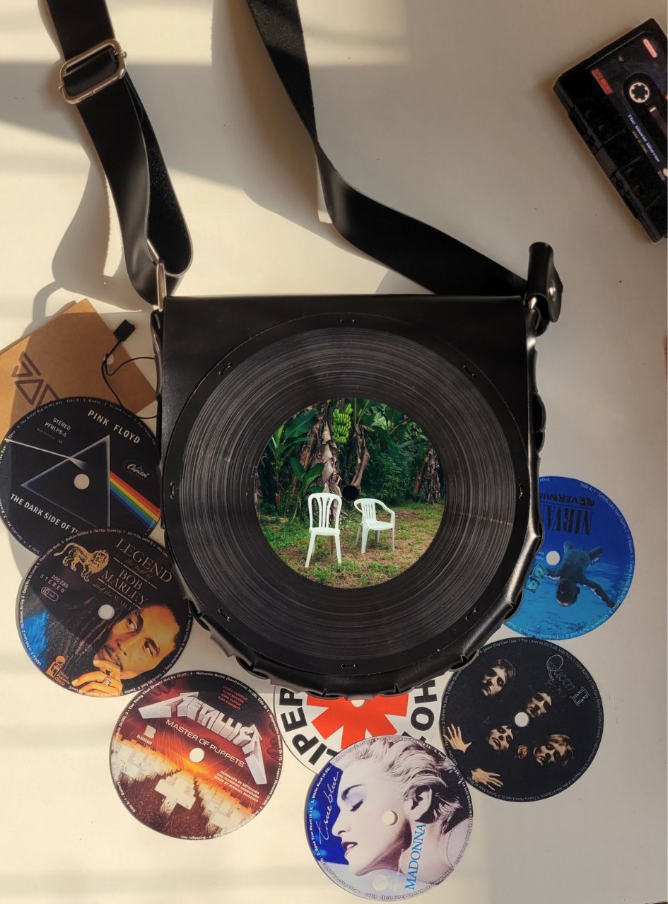 Bolsa Disco de Vinil - Bad Bunny - (Debí Tirar Más Fotos) - Arte 1